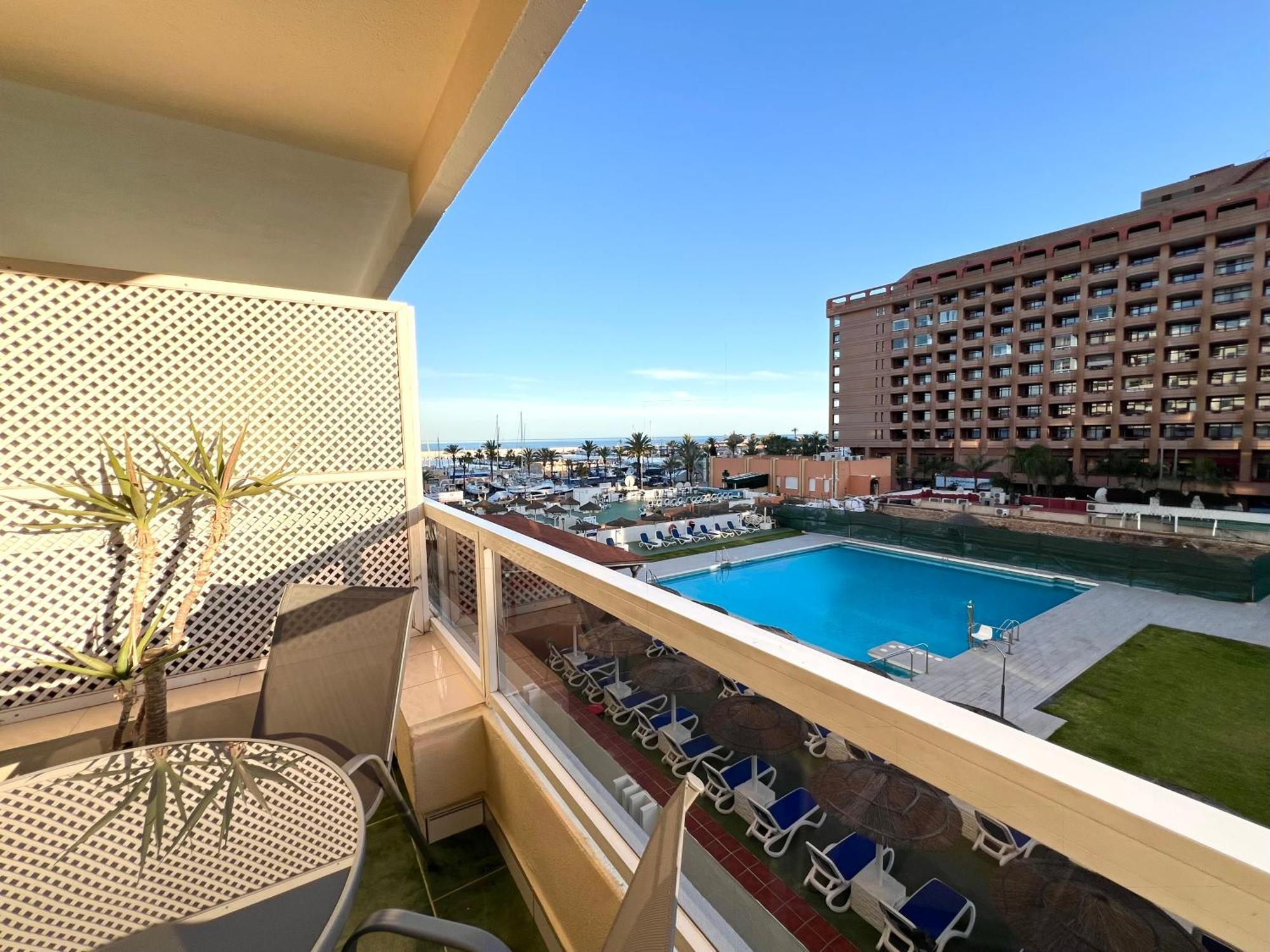 Pyr Beach And Pool Studio I Fuengirola Exteriör bild